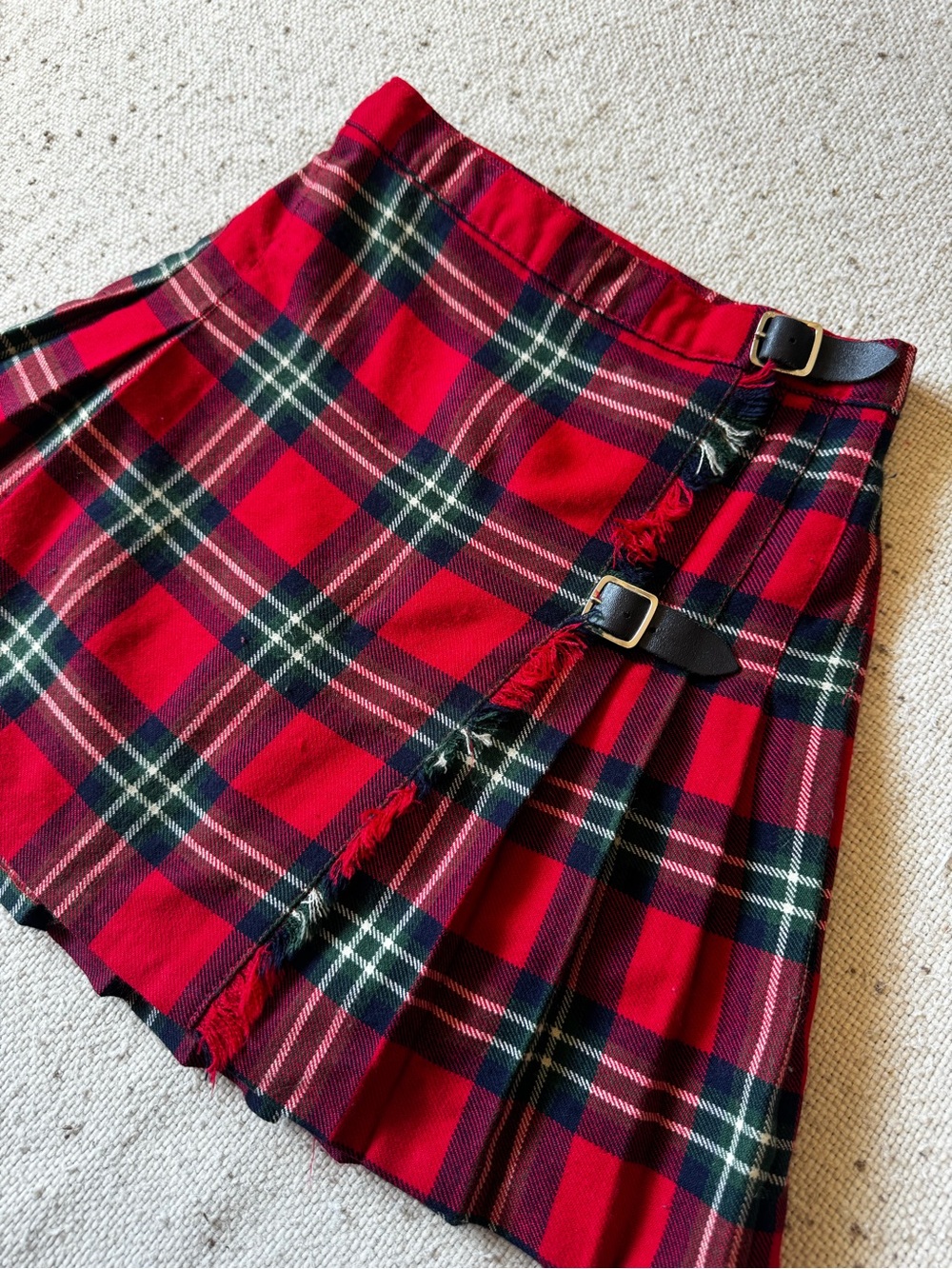 Marks & Spencer Girls Age 10 Red Tartan Kilt Skirt Wool Blend Made in UK